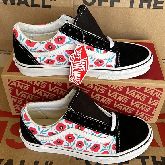 Vans Old Skool Flowers Black/True White WMNS - Picture 2 of 16
